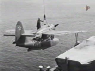 Взлетающие с палубы. кадр из фильма